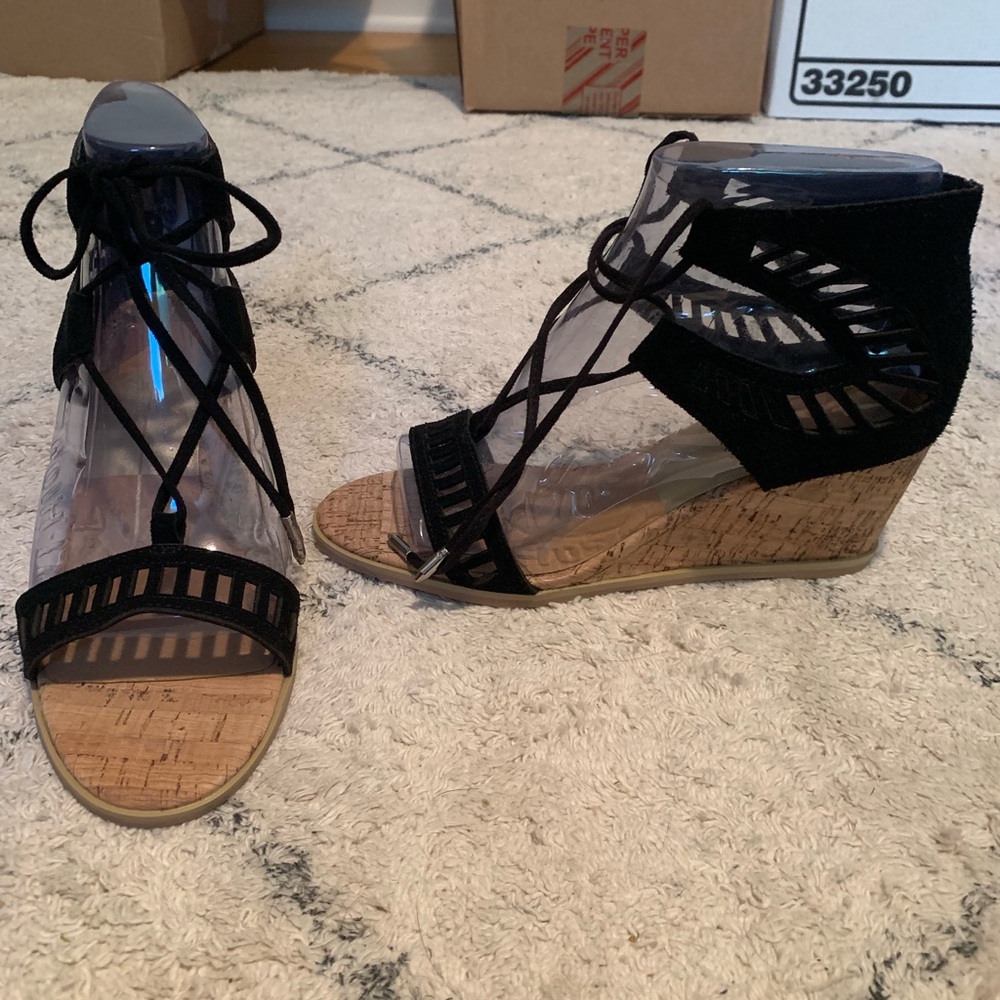 Dolce Vita Black Summer Wedges